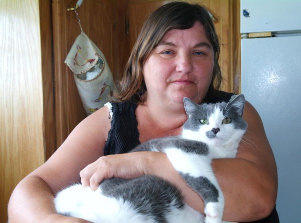 Jackie and her cat Fluffy (photo B. Calonego)